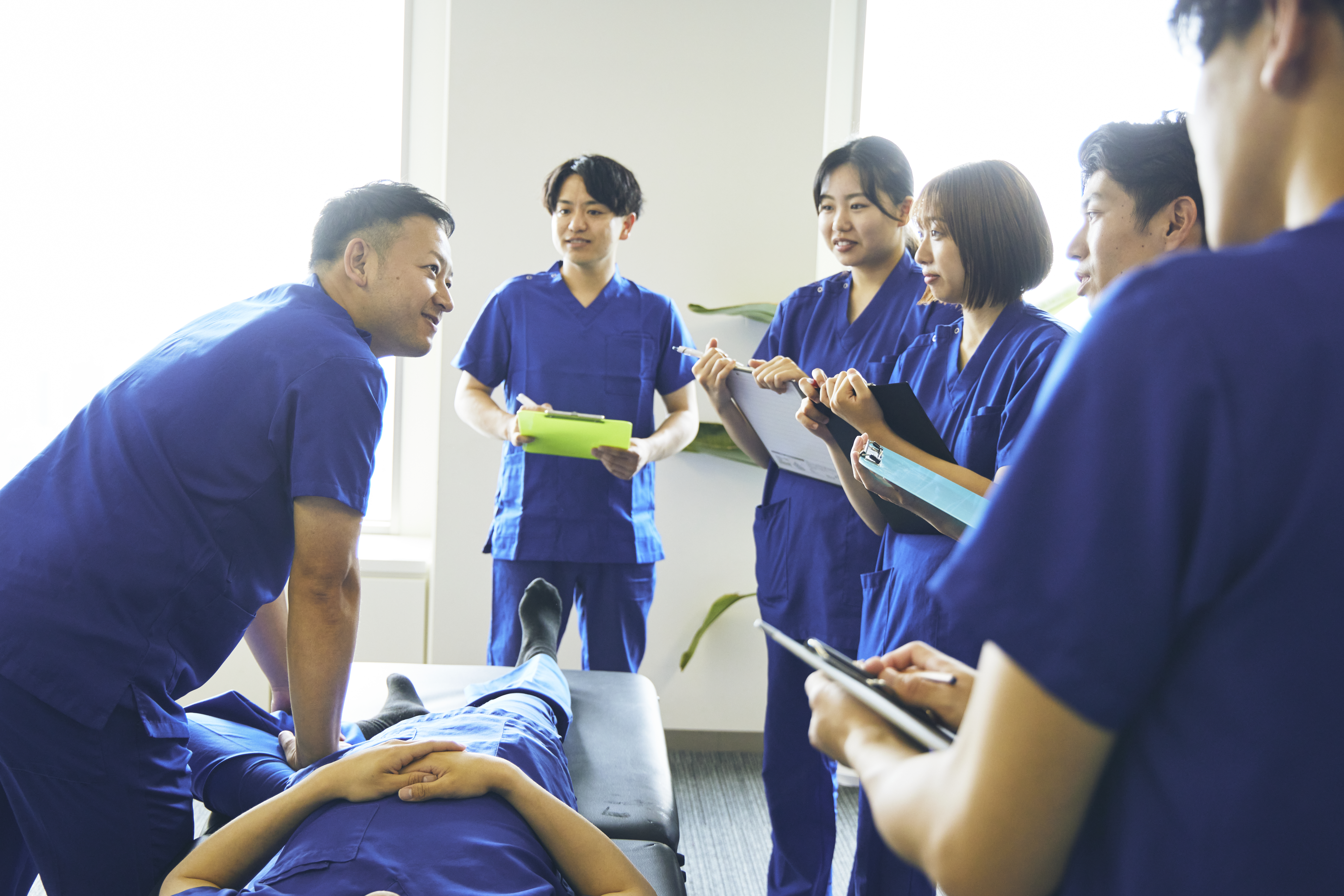 ヘッダービジュアル